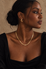 Load image into Gallery viewer, The Herringbone Necklace