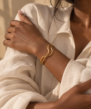 Load image into Gallery viewer, The Wave Cuff
